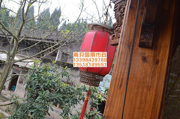 南充國(guó)麗市政設(shè)施販賣(mài)木涼亭